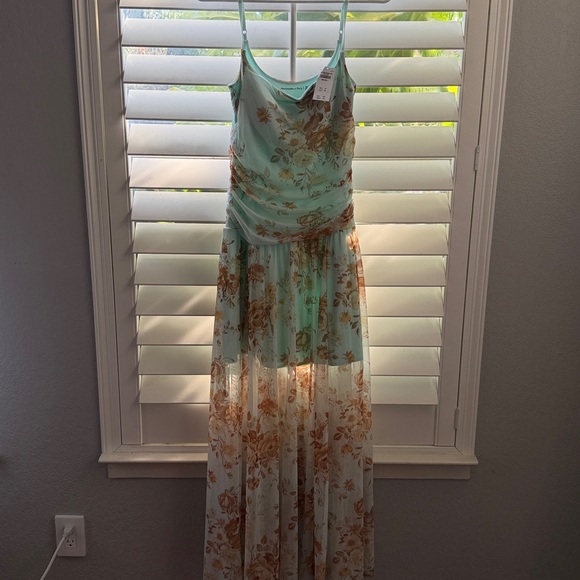 Abercrombie & Fitch Dresses & Skirts - Abercrombie & Fitch Mint Green Floral Maxi Dress Medium tall